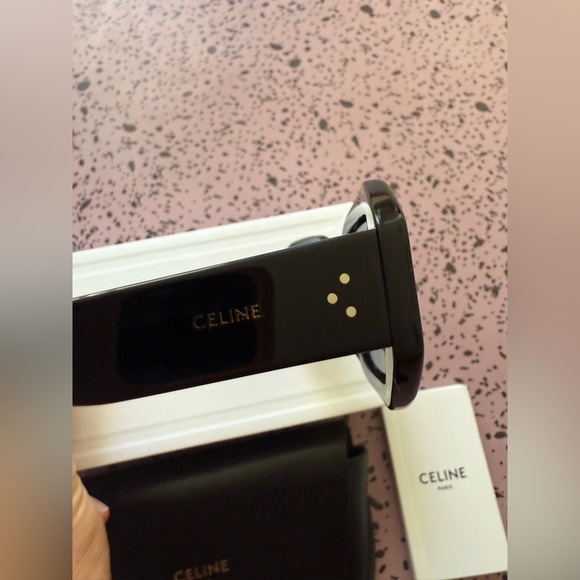 CELINE Sunglasses - Picture 2 of 7
